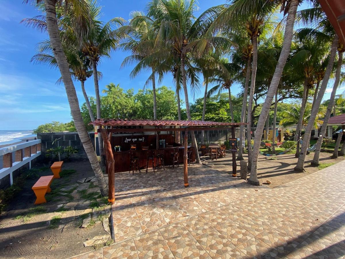 Solid Surf Camp Hostel Nicaragua Transito Eksteriør billede